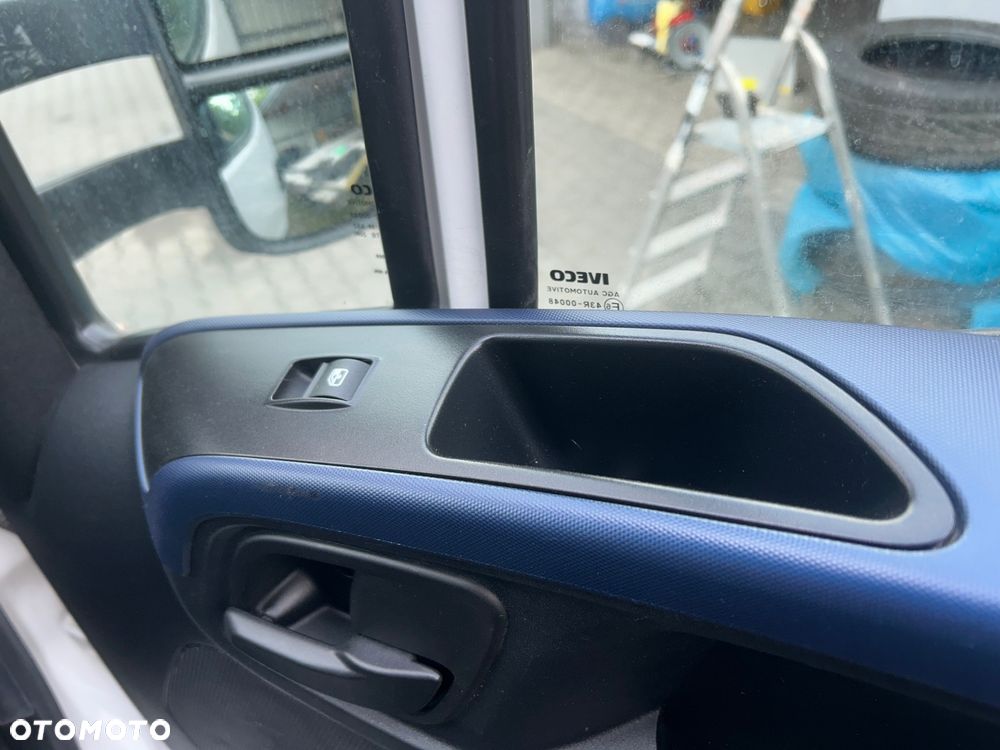 Iveco Daily - 24
