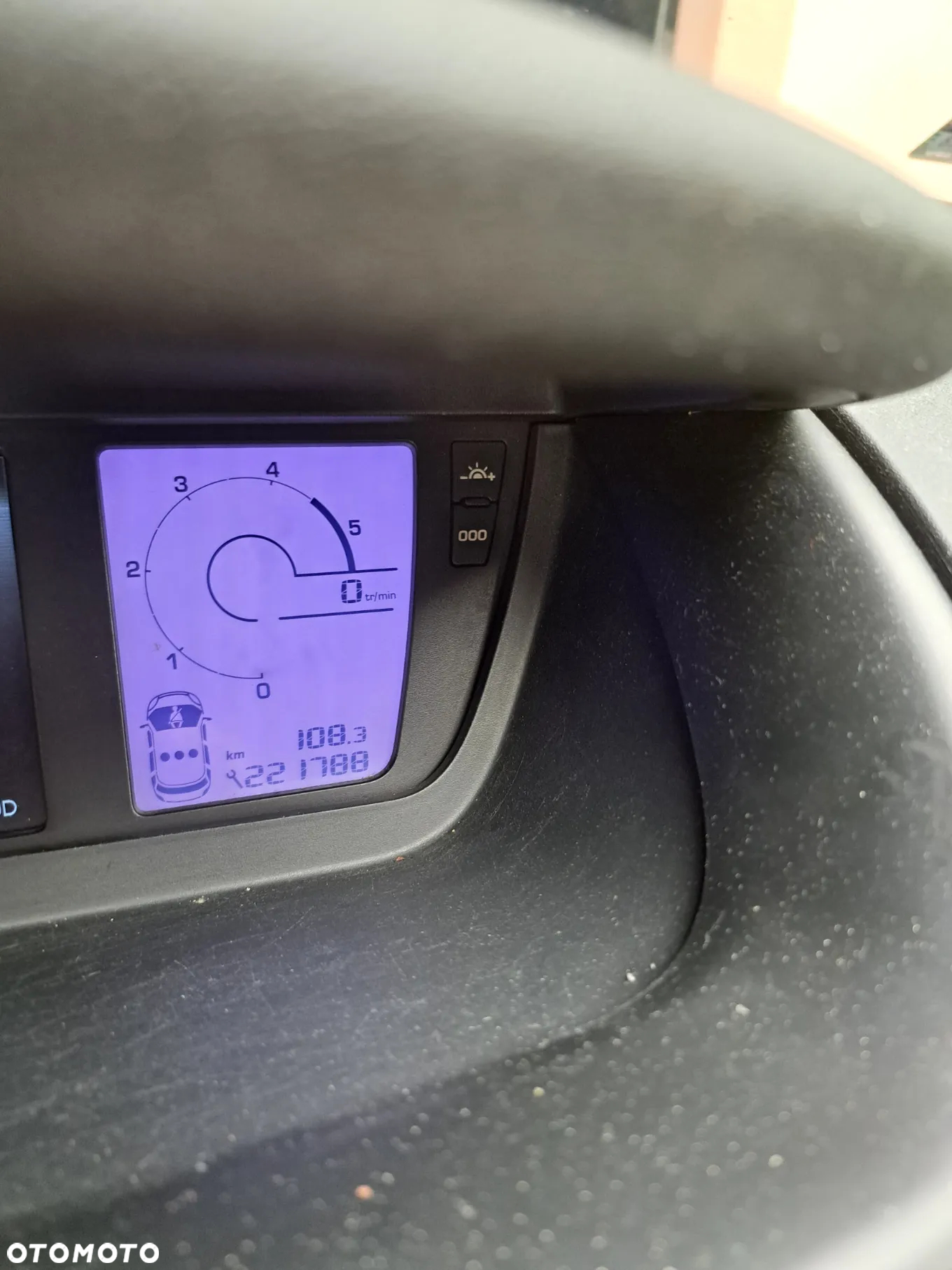 Citroën C4 Grand Picasso - 10