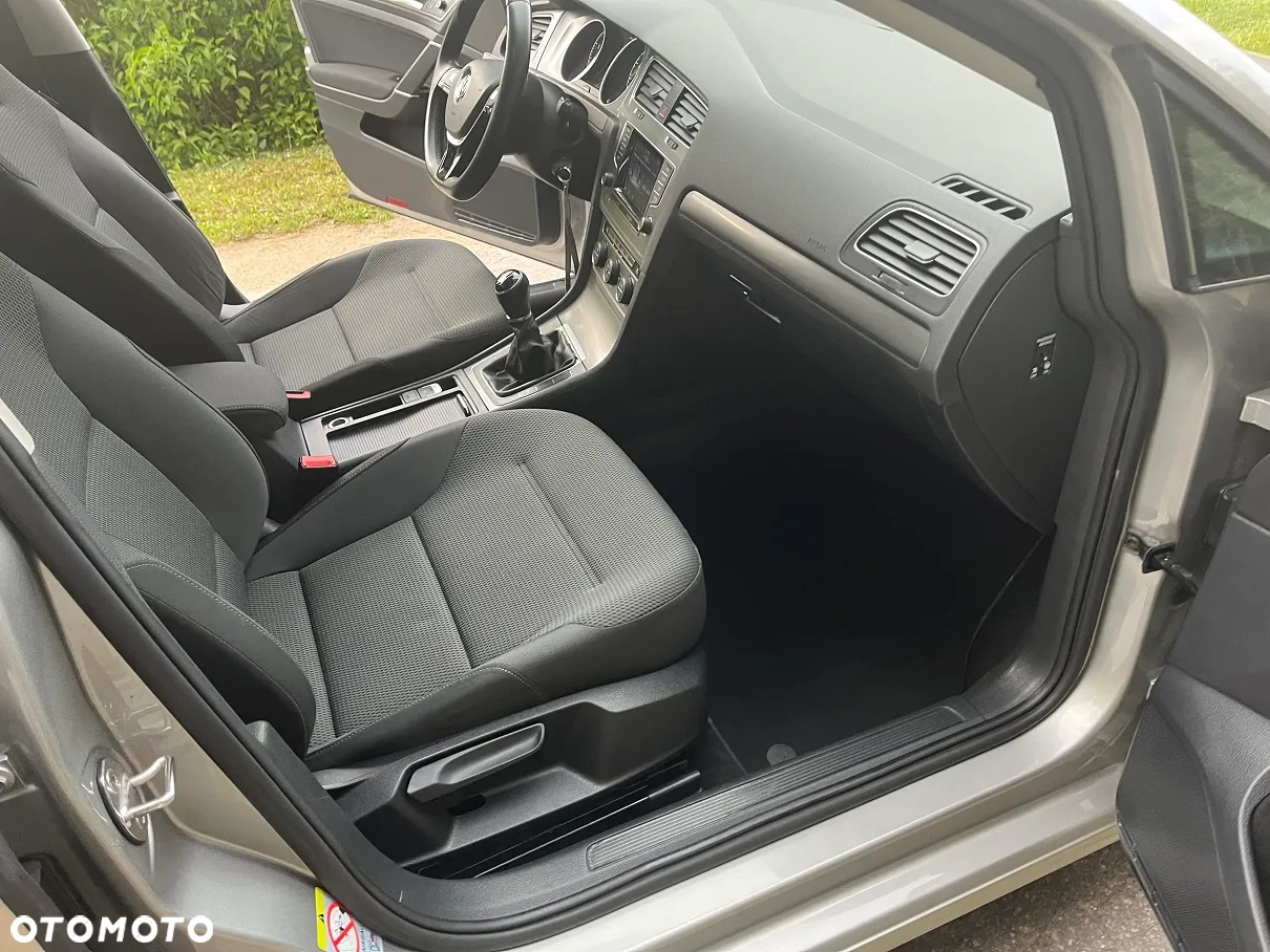 Volkswagen Golf 1.2 TSI BlueMotion Technology Comfortline - 18