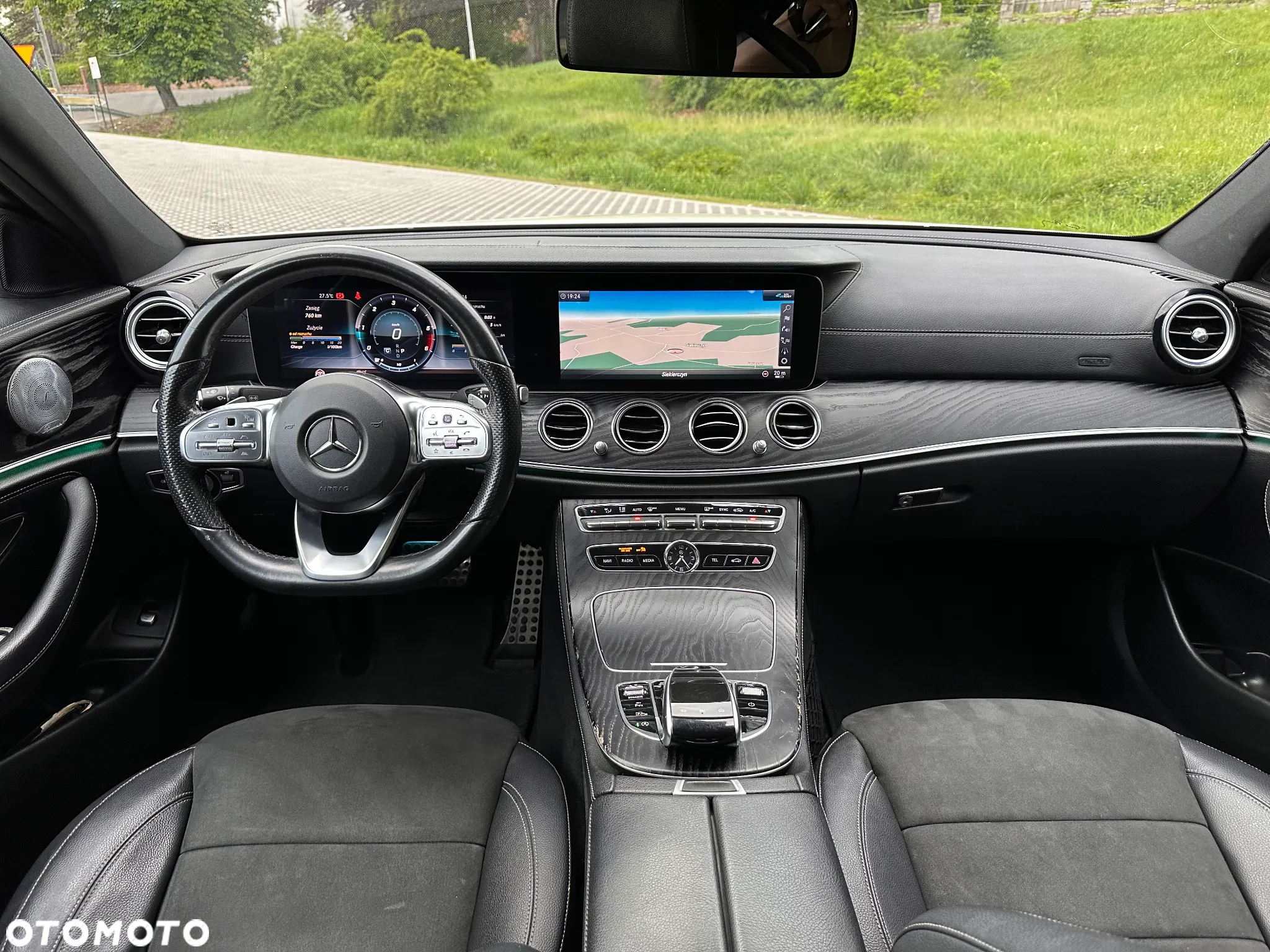 Mercedes-Benz Klasa E 220 d 4-Matic 9G-TRONIC - 9
