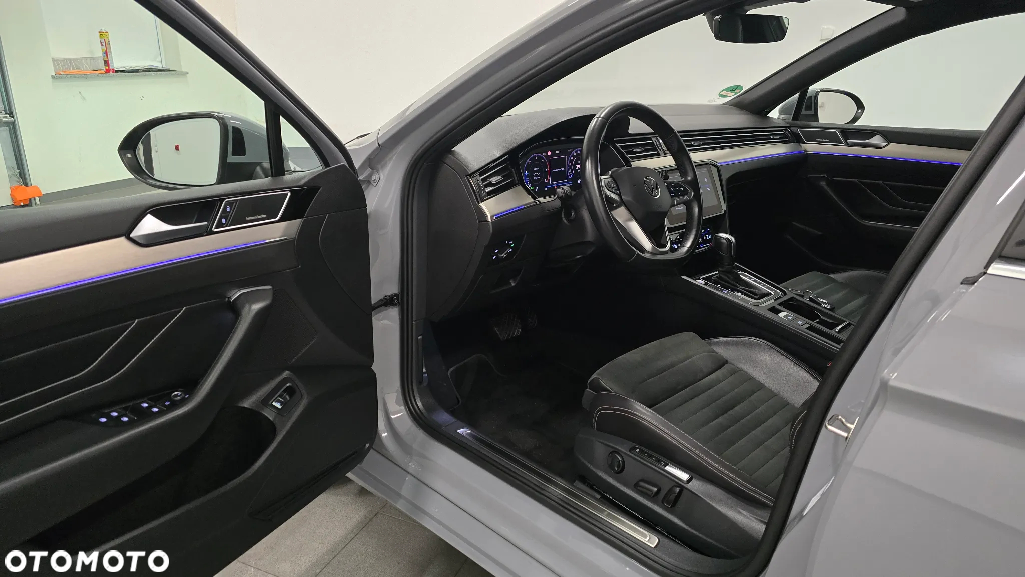 Volkswagen Passat 2.0 TDI SCR R-Line DSG - 5