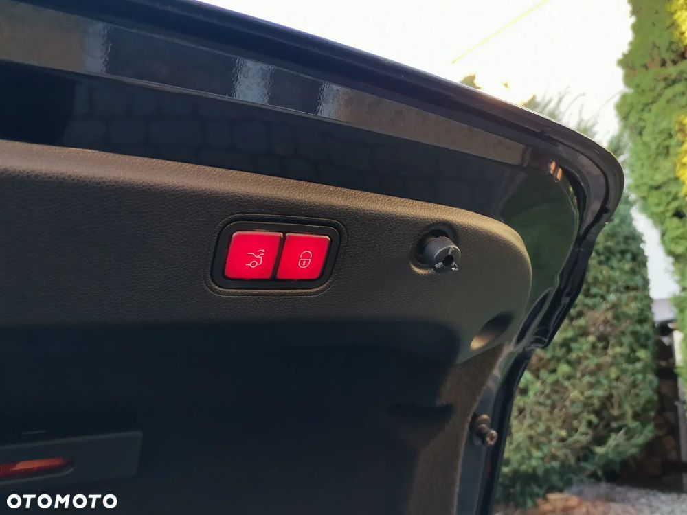 Mercedes-Benz CLS 300 d 9G-TRONIC AMG Line - 17