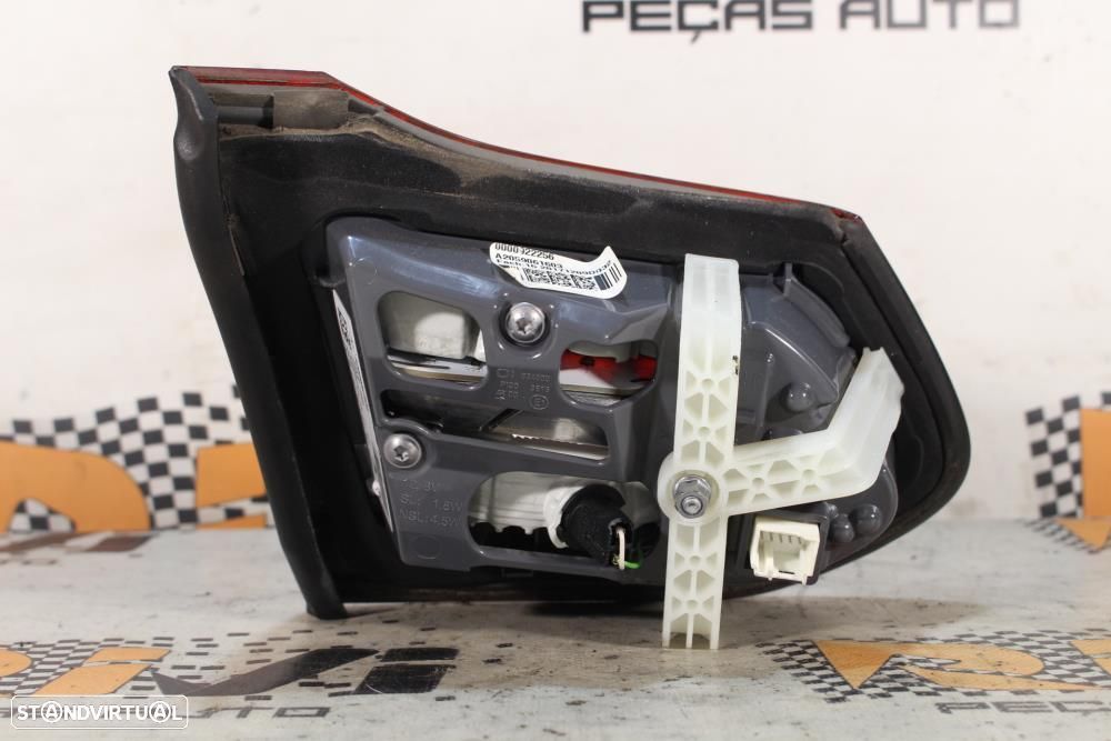 Farolim Direito Mercedes-Benz C-Class T-Model (S205)  A2059061603 / 62 - 4