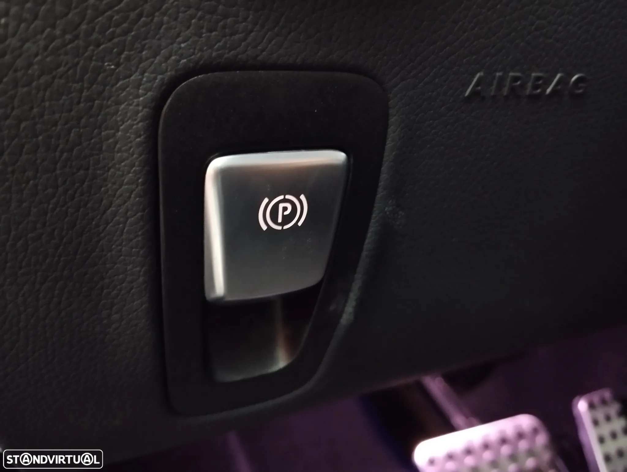 Mercedes-Benz E 220 d Avantgarde - 26