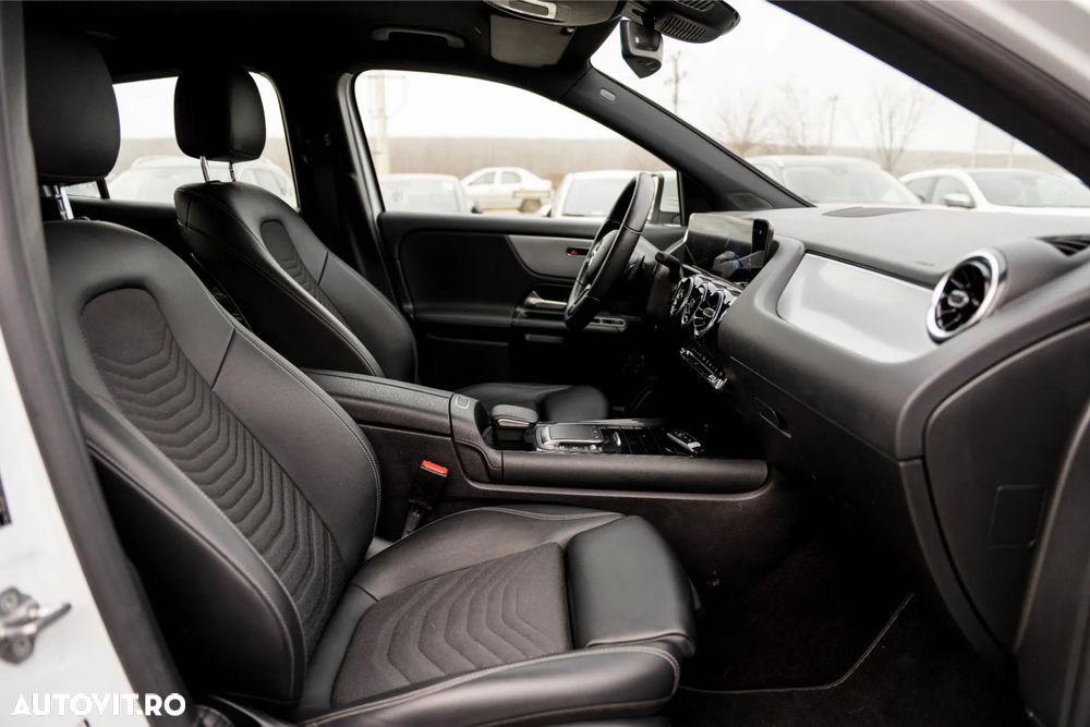 Mercedes-Benz GLA 250 e 8G-DCT Style - 15