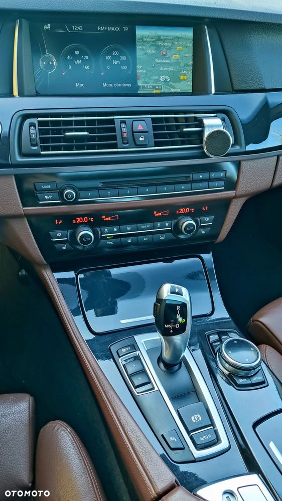 BMW Seria 5 520d Touring Luxury Line - 20