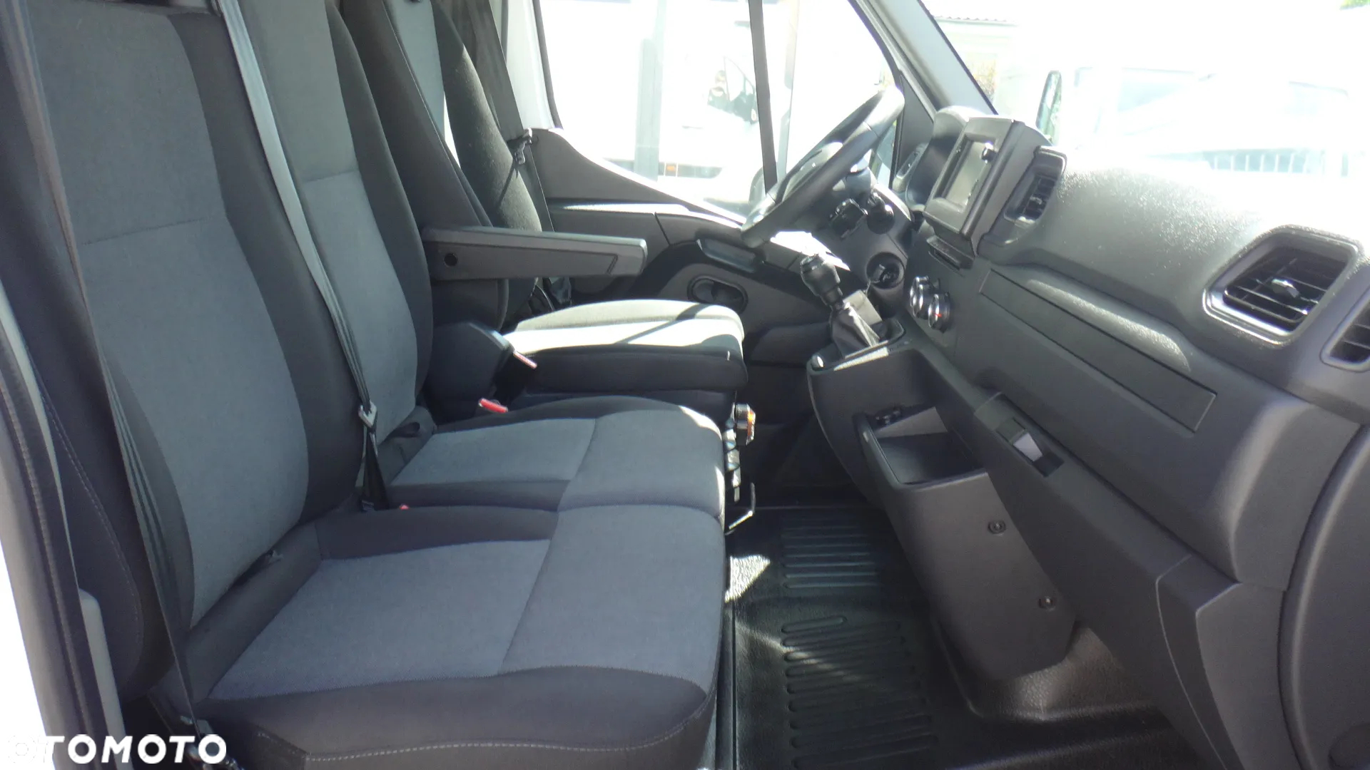 Renault Master - 7