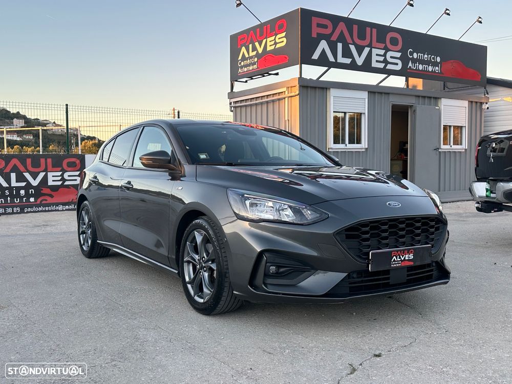 Ford Focus 1.0 EcoBoost MHEV ST-Line - 37