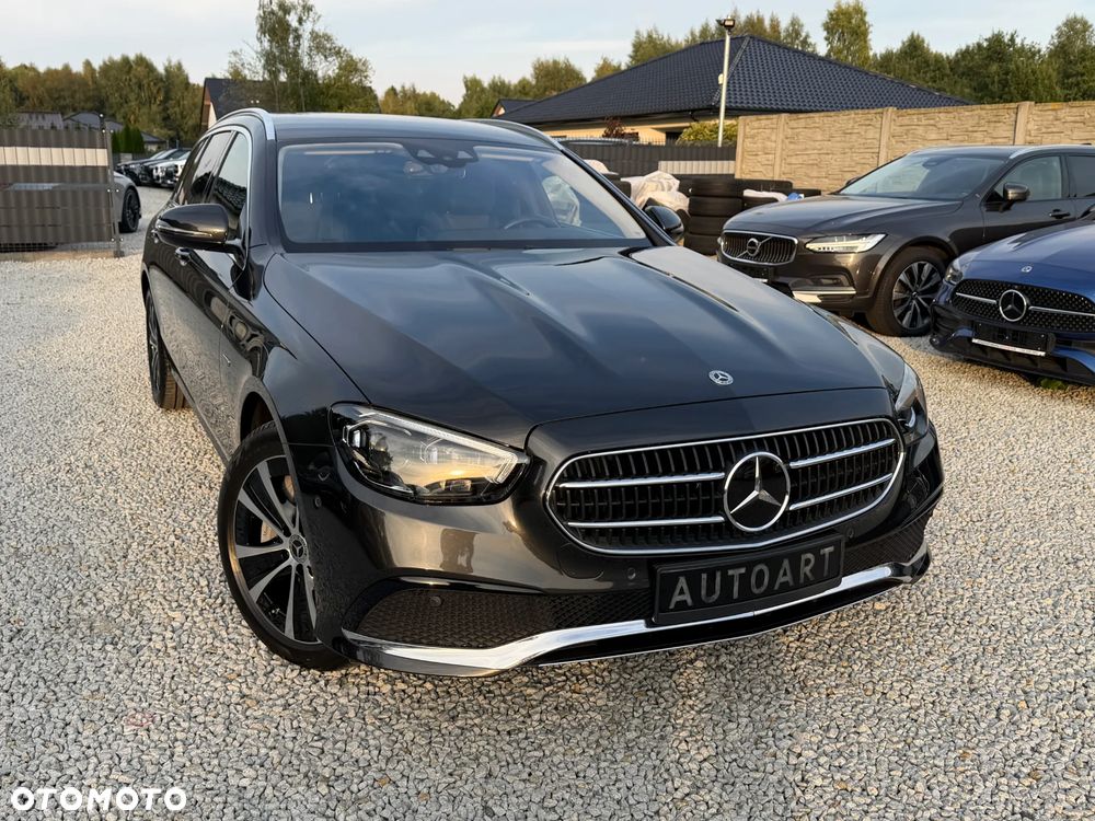 Mercedes-Benz Klasa E - 23