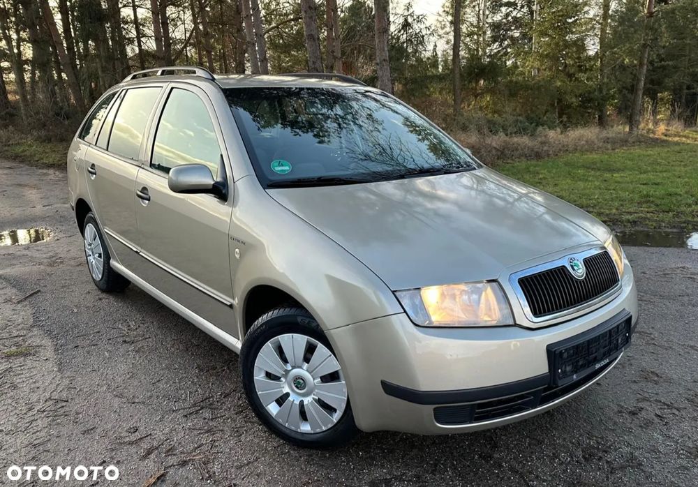 Skoda Fabia 1.4 16V Extreme - 5