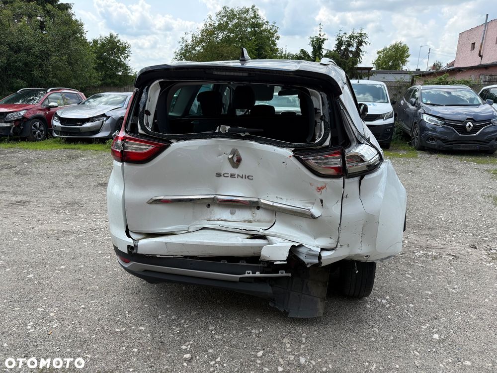 Renault Grand Scenic - 8