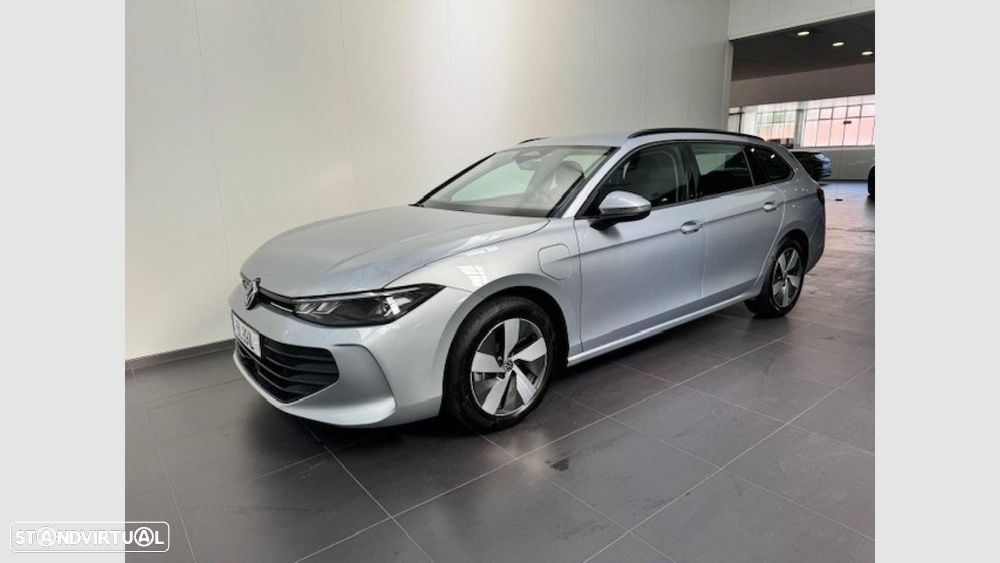 VW Passat Variant 1.5 TSI eHybrid DSG - 1