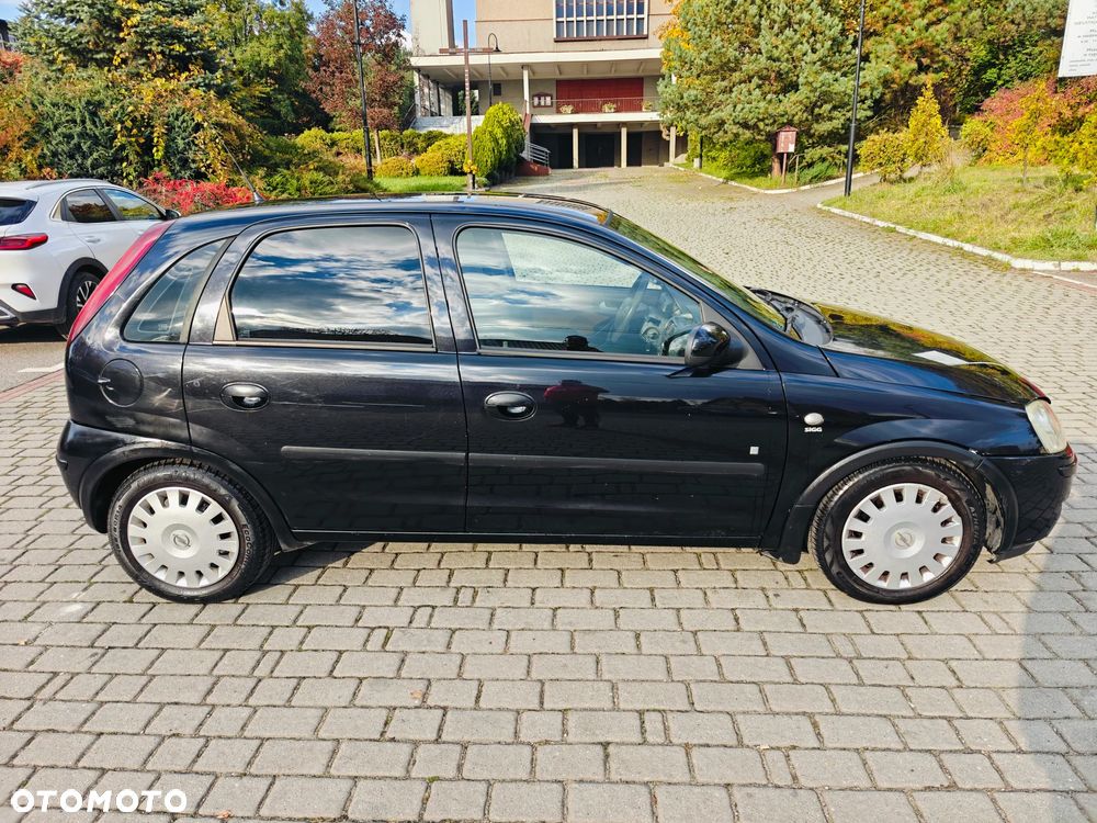 Opel Corsa 1.2 16V Comfort - 2