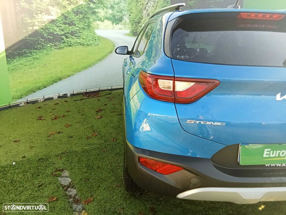 Kia Stonic 1.2 MPi Dynamic - 9