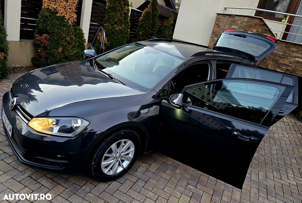 Volkswagen Golf 1.6 TDI DPF DSG Highline - 3