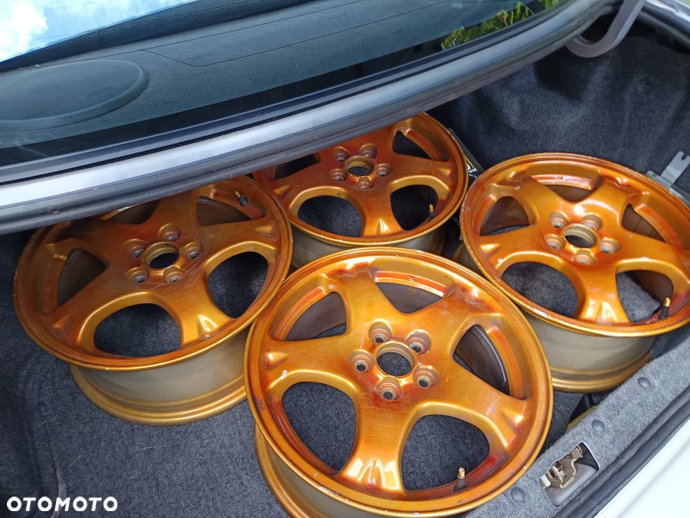 Subaru Impreza - 30