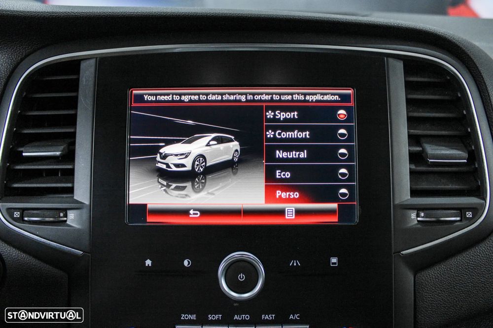 Renault Mégane Sport Tourer 1.5 dCi GT Line - 25