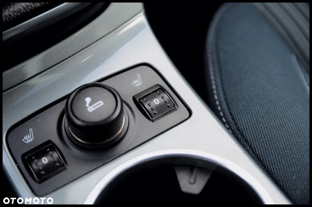 Ford C-MAX 2.0 TDCi Titanium - 36