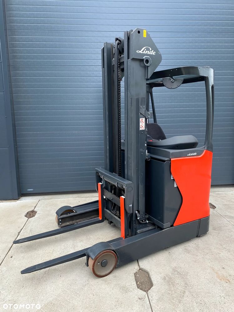 Linde R16 Reach truck wózek wysokiego składowania NOWA bateria - 3