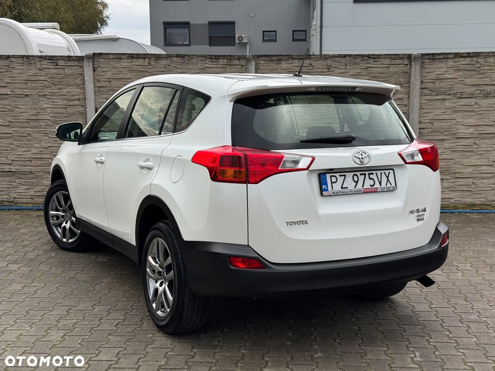 Toyota RAV4 2.0 D-4D Premium - 5
