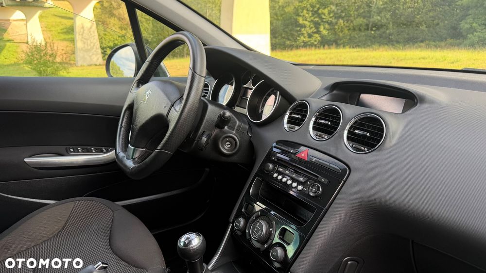 Peugeot 308 1.6 Premium - 15