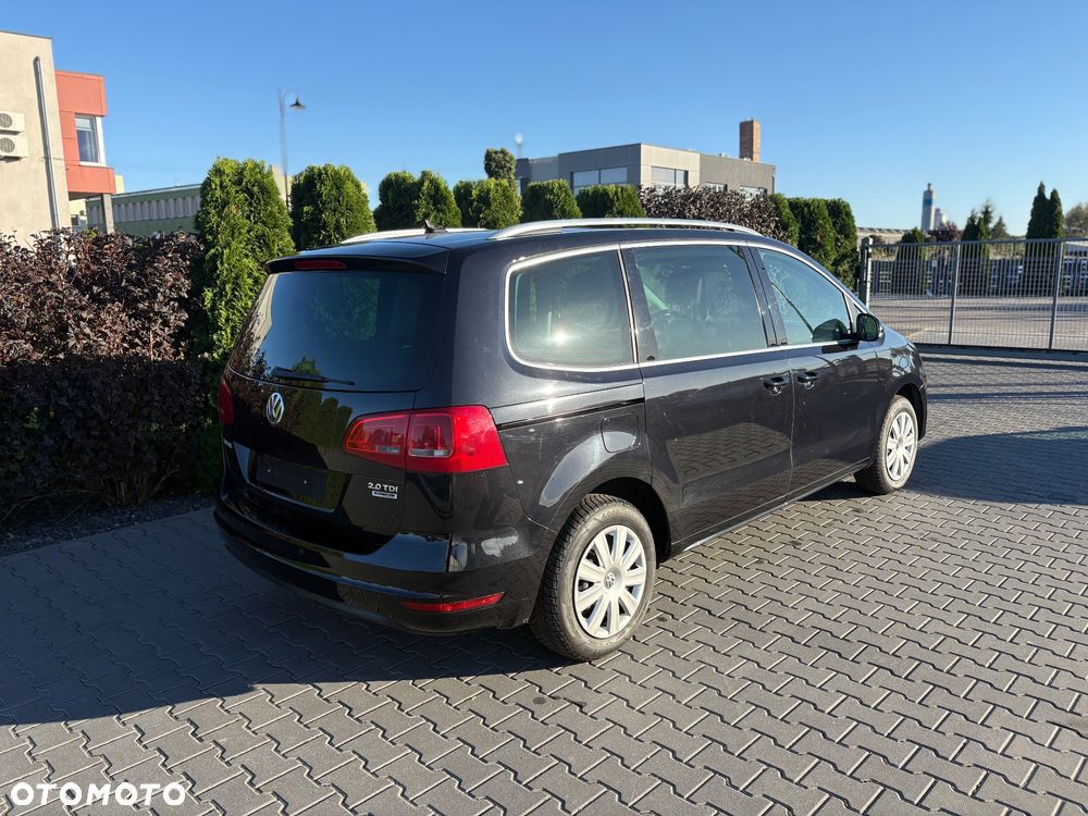 Volkswagen Sharan 2.0 TDI Comfortline DSG - 5