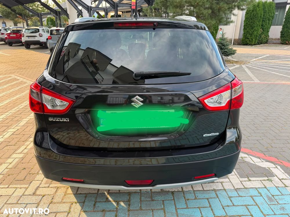 Suzuki S-Cross 1.6 DDIS Allgrip Comfort - 4