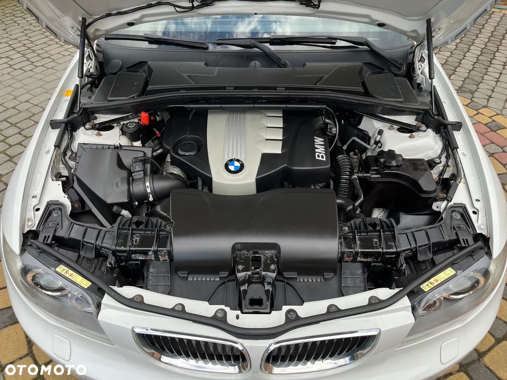 BMW Seria 1 123d DPF Edition Sport - 15
