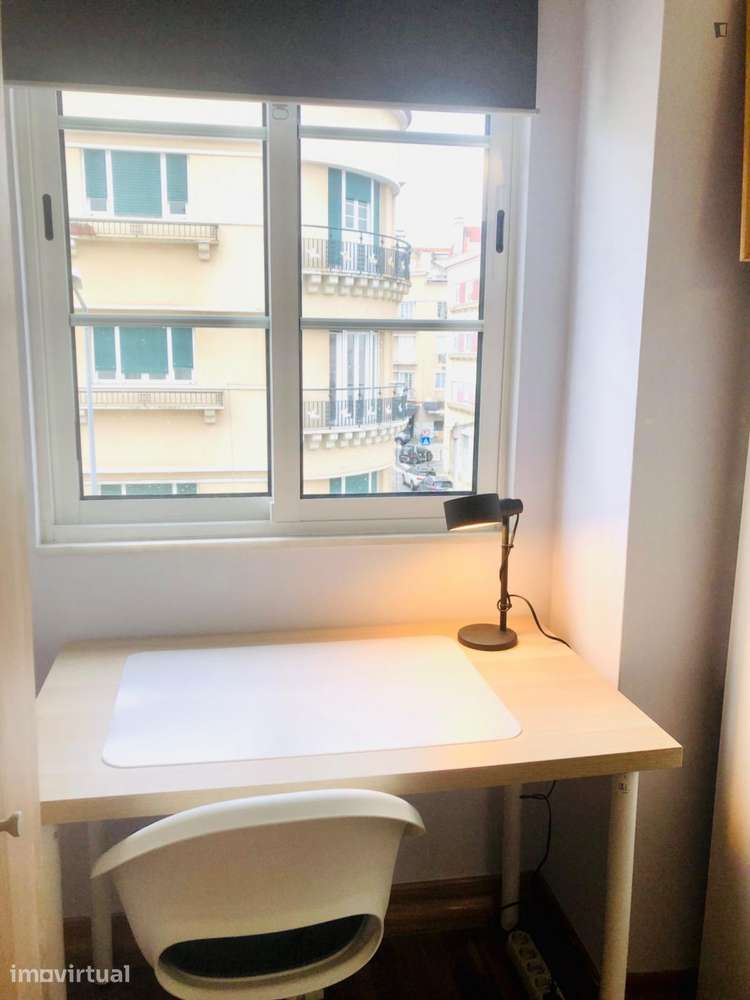 Quarto - localizado em Alameda Lisbon - Grande imagem: 5/13