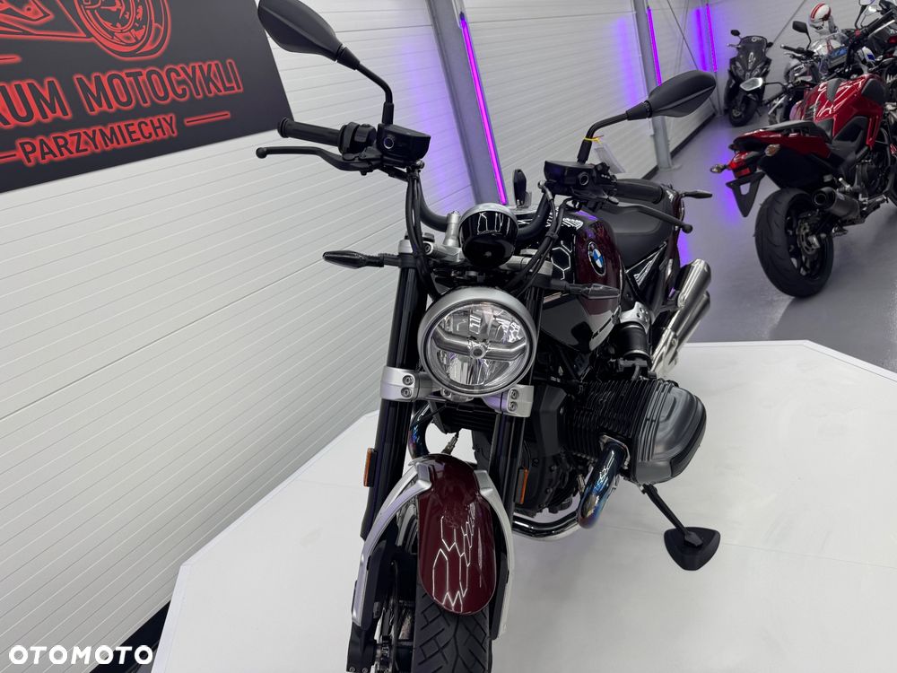 BMW R - 18
