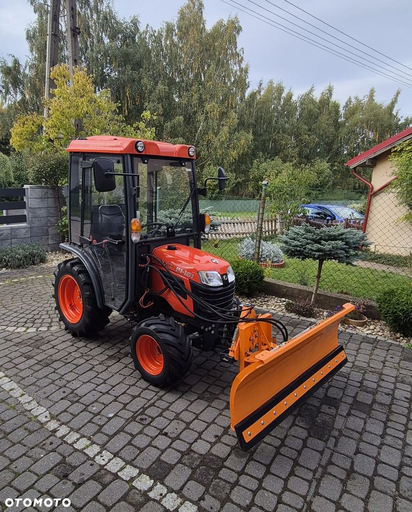 Kubota B 1181 - 1