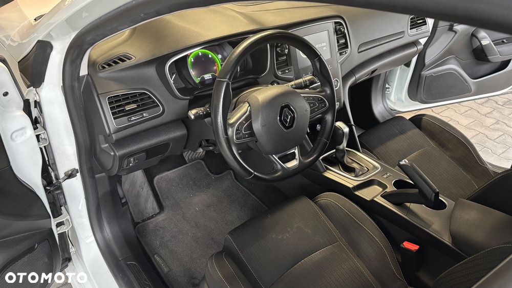 Renault Megane 1.5 dCi Intens EDC - 5