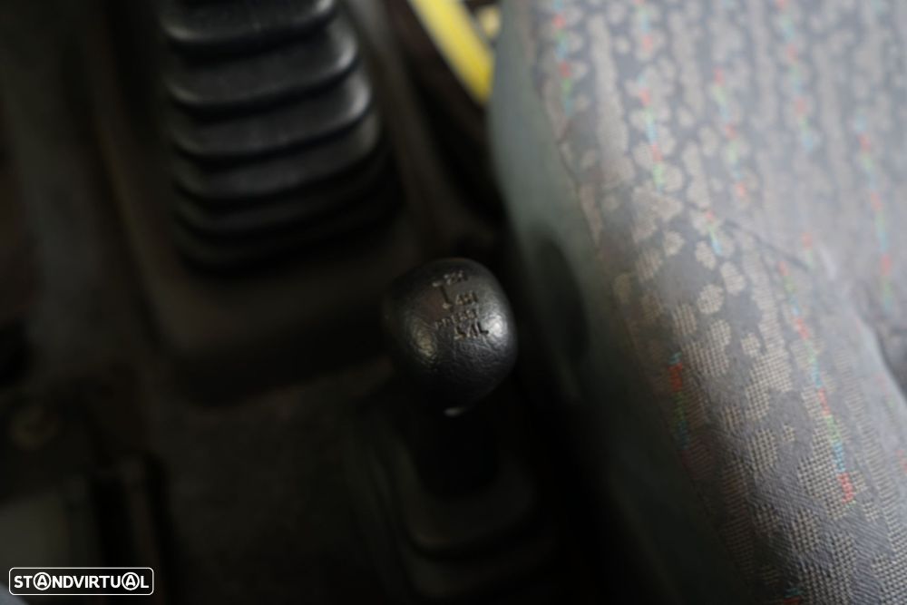 Suzuki Jimny 1.3 16V Canvas Top - 24