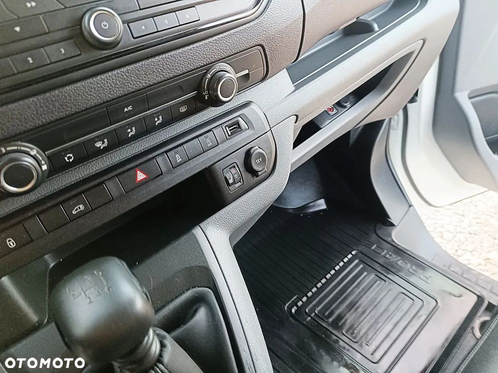 Toyota Proace - 13
