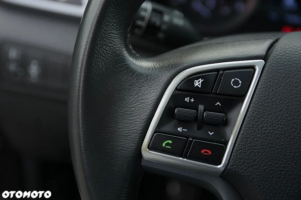 Hyundai Tucson blue 1.7 CRDi 2WD Trend - 31