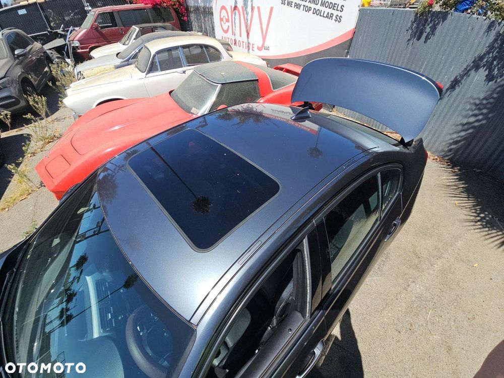 BMW Seria 3 340i M Sport - 10