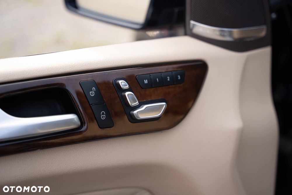 Mercedes-Benz GLS - 19