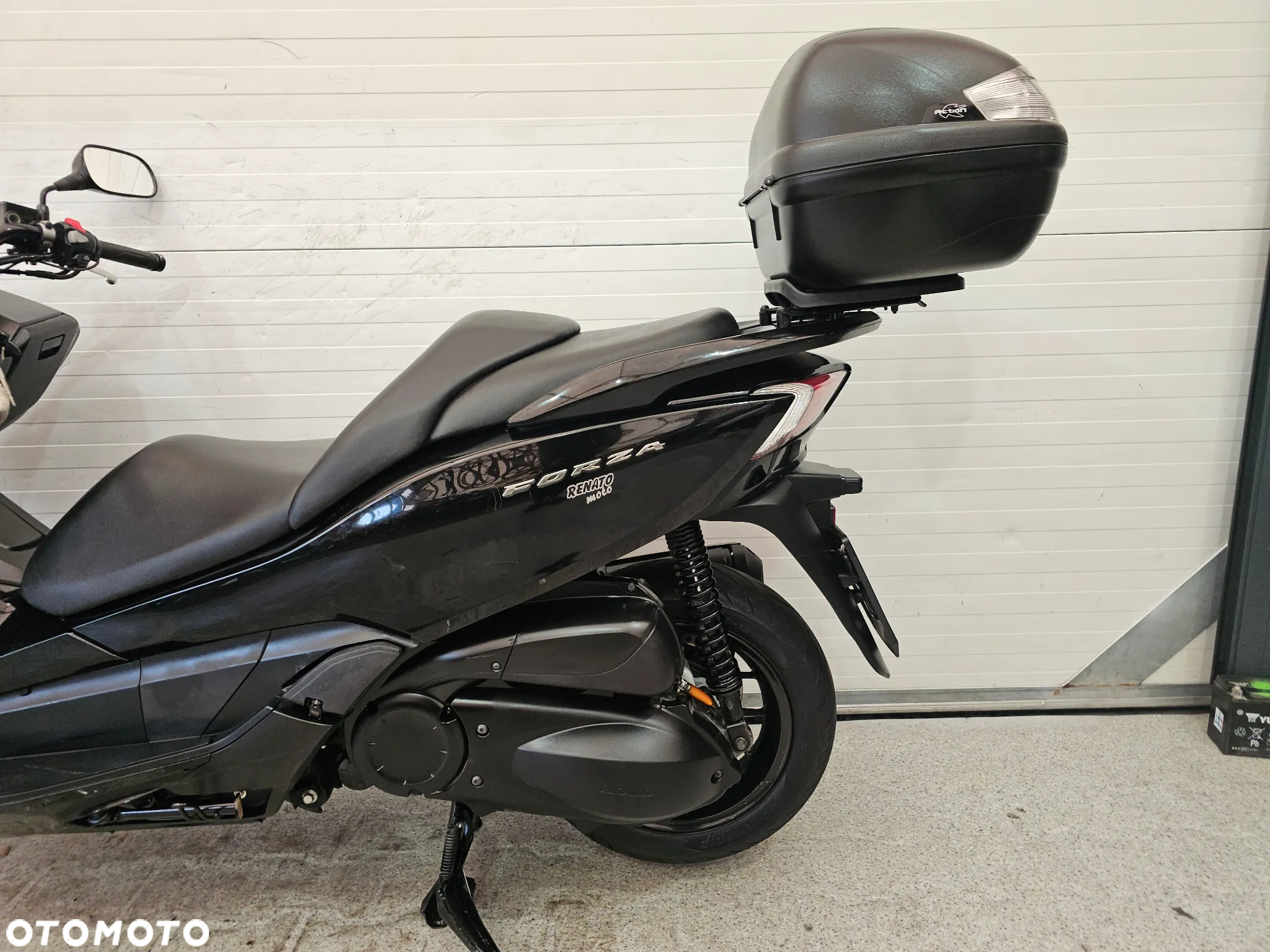 Honda NSS - 18