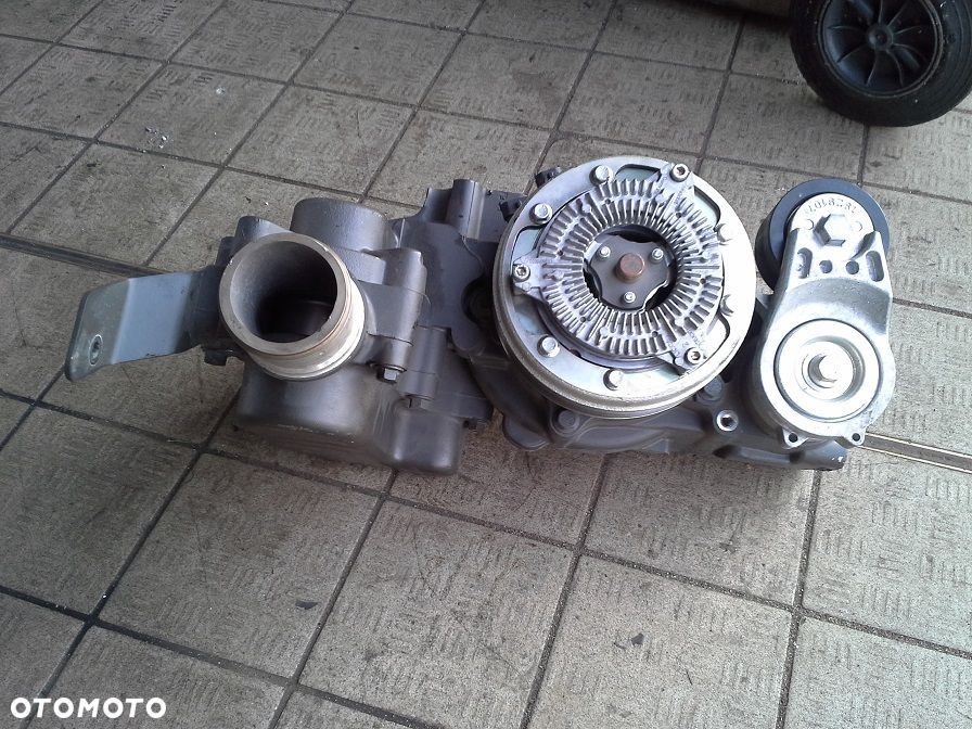 Pompa wody DAF XF 106 440 MX 11 E6 - 1