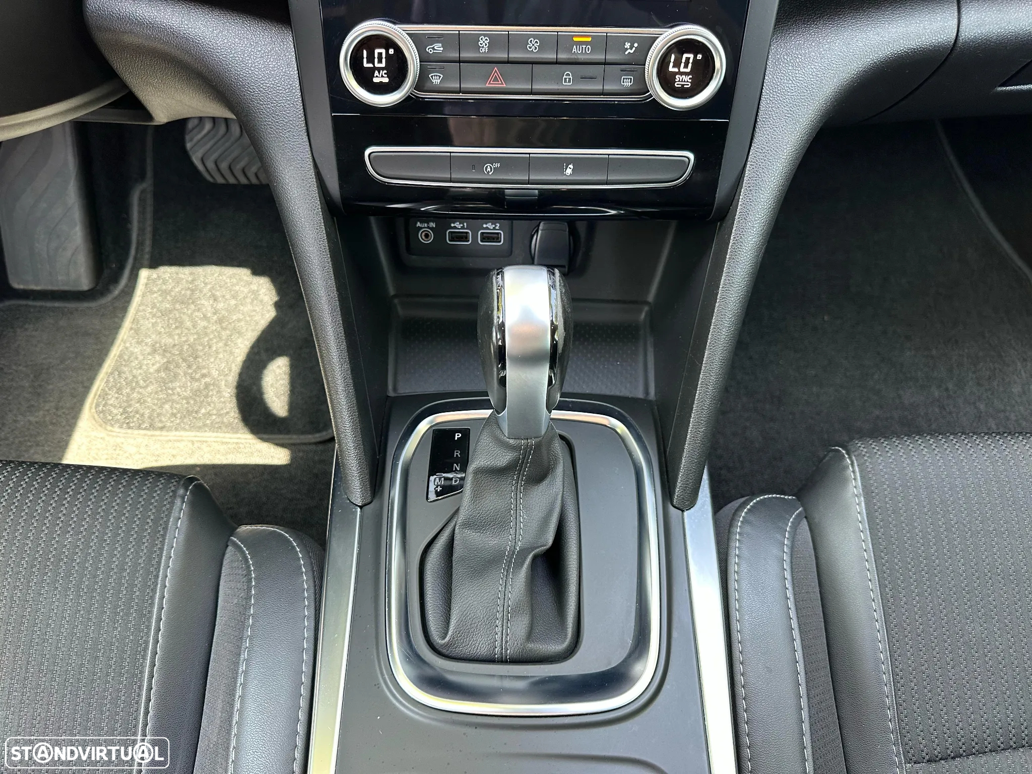 Renault Mégane BLUE dCi 115 EDC INTENS - 32