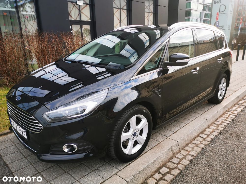 Ford S-Max 2.0 EcoBlue Titanium - 1