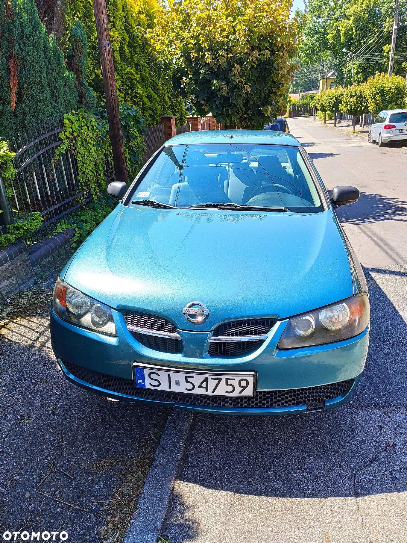 Nissan Almera II 1.8 Visia - 1