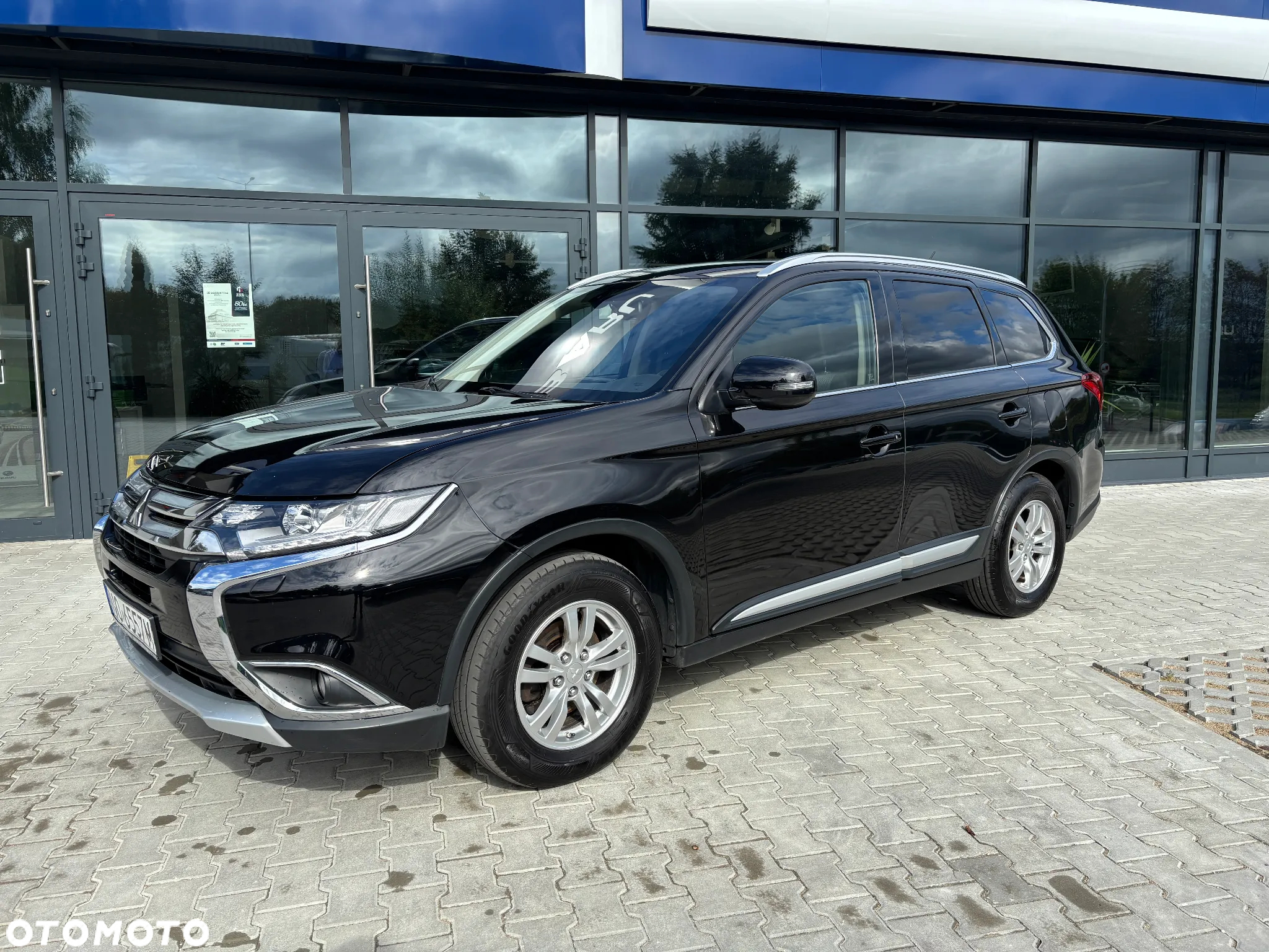 Mitsubishi Outlander 2.2 DID Intense + 4WD - 3