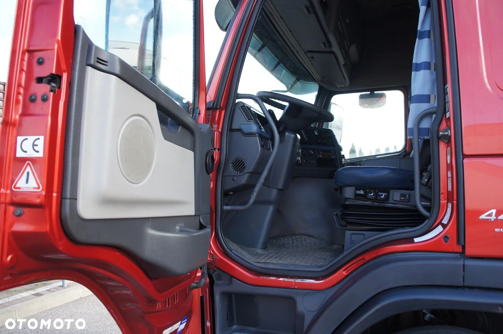 Volvo FM 440 - 8