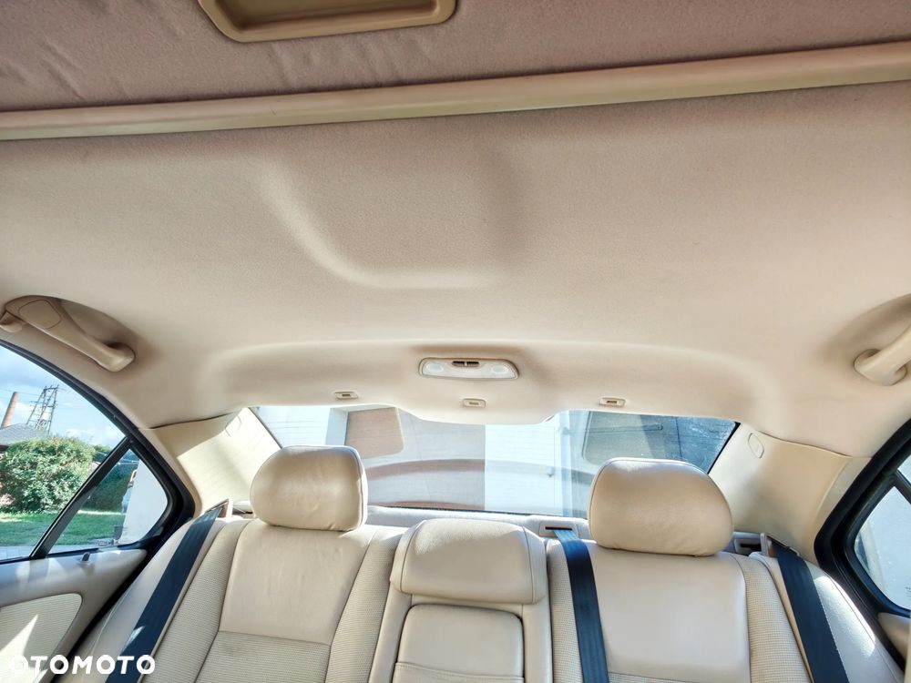 Volvo S60 2.4D5 Summum - 16