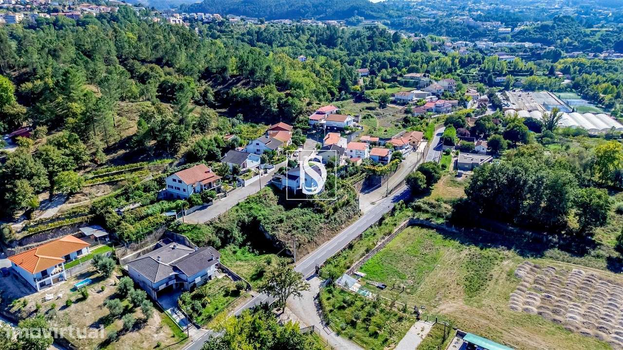Lote de Terreno  Venda em Amarante (São Gonçalo), Madalena, Cepelos e - Grande imagem: 3/17