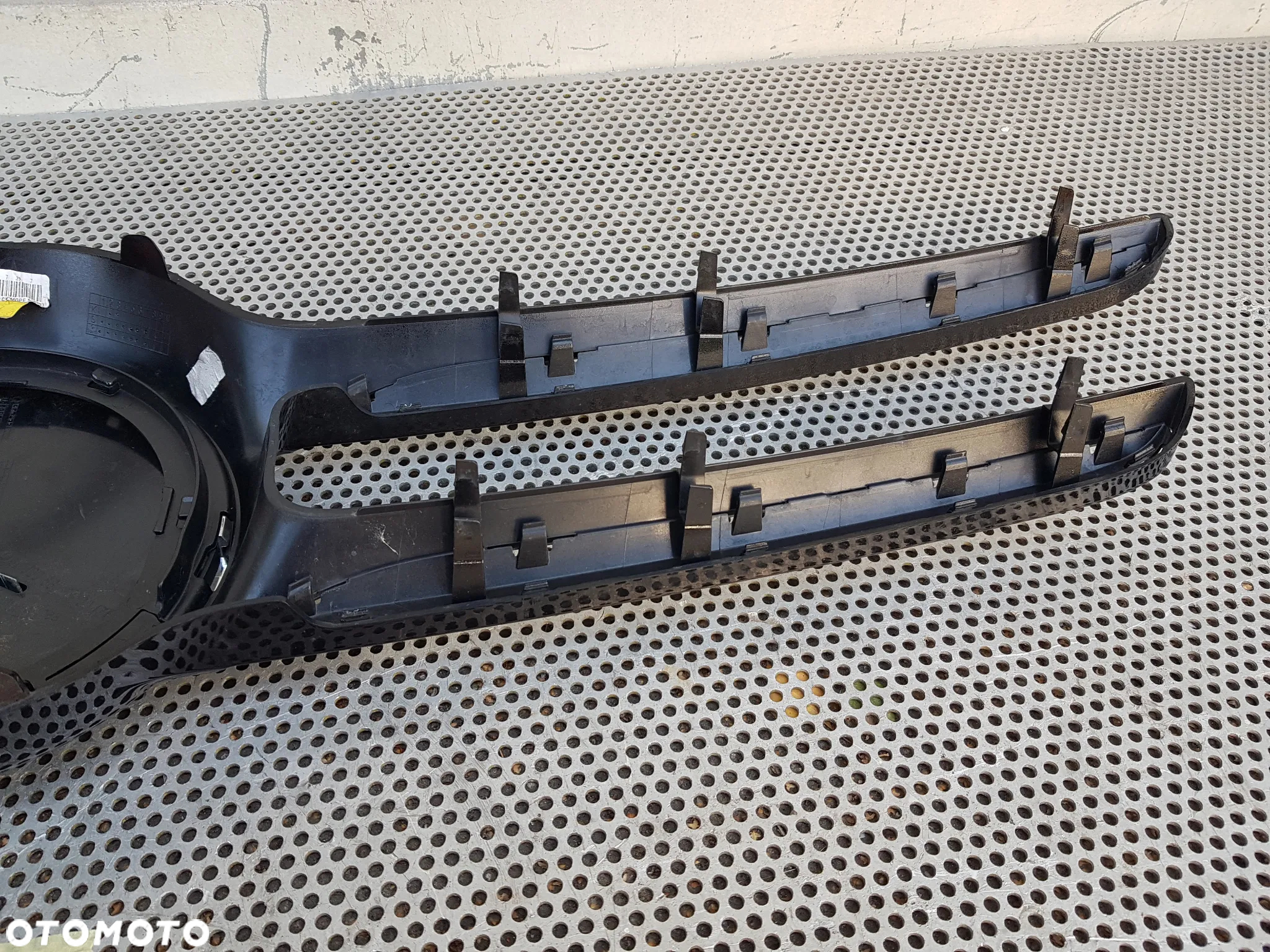 Mercedes W447 Vito Grill Atrapa Listwa Nakładka Znaczek Emblemat - 9