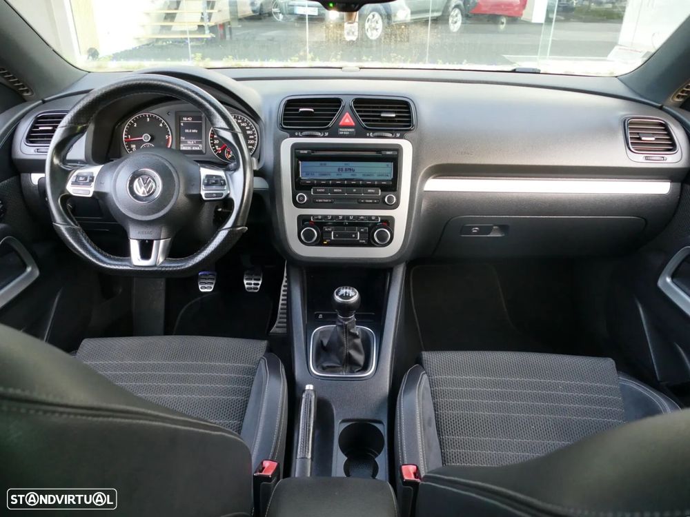 VW Scirocco 2.0 TDI Sport - 30