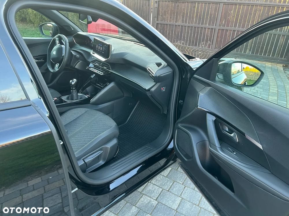 Peugeot 2008 1.2 PureTech Allure Pack S&S - 8