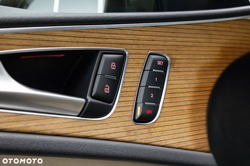 Audi A6 Allroad - 11